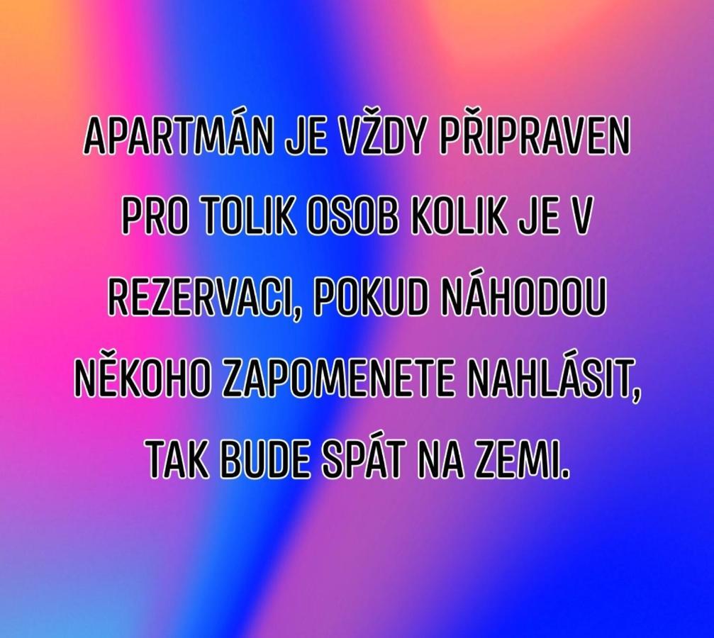 App Κάρλοβι Βάρι Εξωτερικό φωτογραφία
